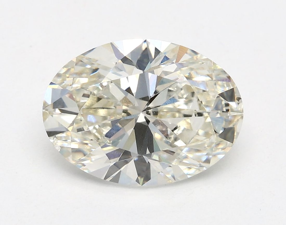 Loose Diamond - OVAL 2.12ct I SI1: Loose Diamond - OVAL 2.12ct I SI1 Source: This is a real non-mined Diamond that has been grown in a lab Shape: OVAL Carats: 2.12 Color: I Clarity: SI1 Certification: IGI Video: Video Link PLEASE