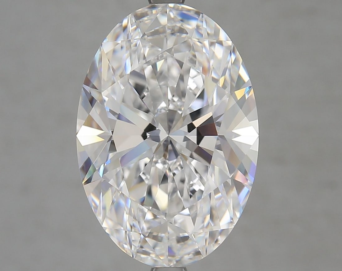 Loose Diamond - OVAL 7.81ct D IF: Loose Diamond - OVAL 7.81ct D IF Source: This is a real non-mined Diamond that has been grown in a lab Shape: OVAL Carats: 7.81 Color: D Clarity: IF Certification: GIA Video: