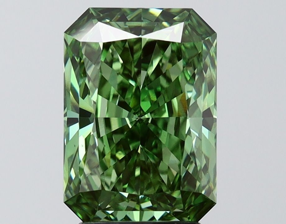 Loose Diamond - RADIANT 3.02ct Fancy Vivid Green VS1: Loose Diamond - RADIANT 3.02ct Fancy Vivid Green VS1 Source: This is a real non-mined Diamond that has been grown in a lab Shape: RADIANT Carats: 3.02 Color: Fancy Vivid Green Certification: IGI Video