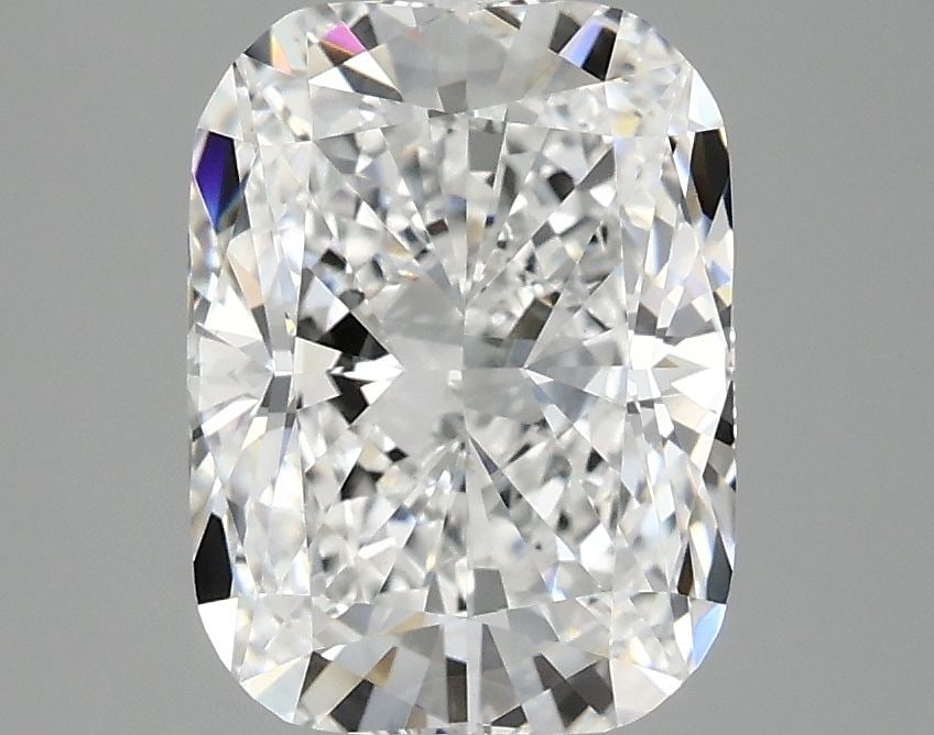 Loose Diamond - CUSHION MODIFIED 2.88ct D VVS2: Loose Diamond - CUSHION MODIFIED 2.88ct D VVS2 Source: This is a real non-mined Diamond that has been grown in a lab Shape: CUSHION MODIFIED Carats: 2.88 Color: D Clarity: VVS2 Certification: IGI Vide