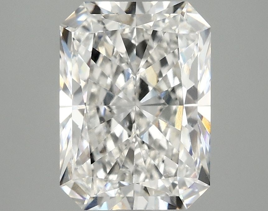 Loose Diamond - RADIANT 3.05ct F VVS2: Loose Diamond - RADIANT 3.05ct F VVS2 Source: This is a real non-mined Diamond that has been grown in a lab Shape: RADIANT Carats: 3.05 Color: F Clarity: VVS2 Certification: IGI Video: Video Link