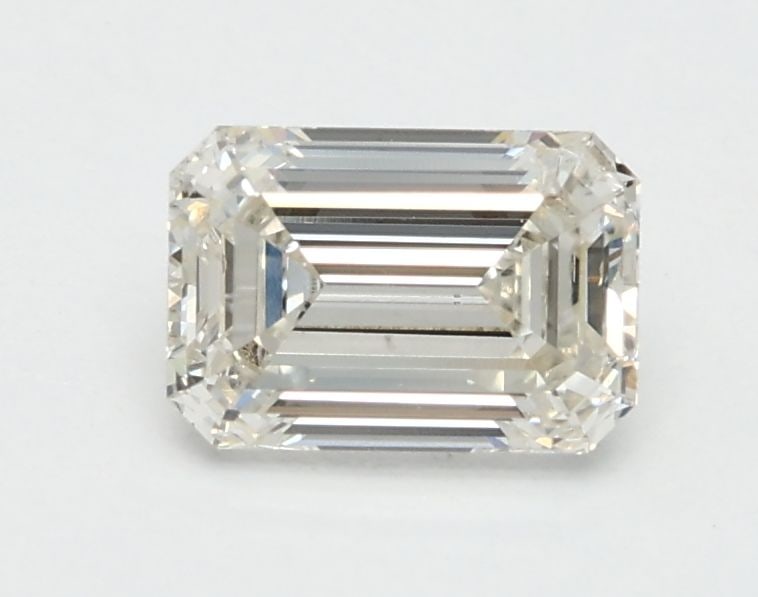 Loose Diamond - EMERALD 0.7ct J SI2: Loose Diamond - EMERALD 0.7ct J SI2 Source: This is a real non-mined Diamond that has been grown in a lab Shape: EMERALD Carats: 0.7 Color: J Clarity: SI2 Certification: IGI Video: Video Link PLEASE
