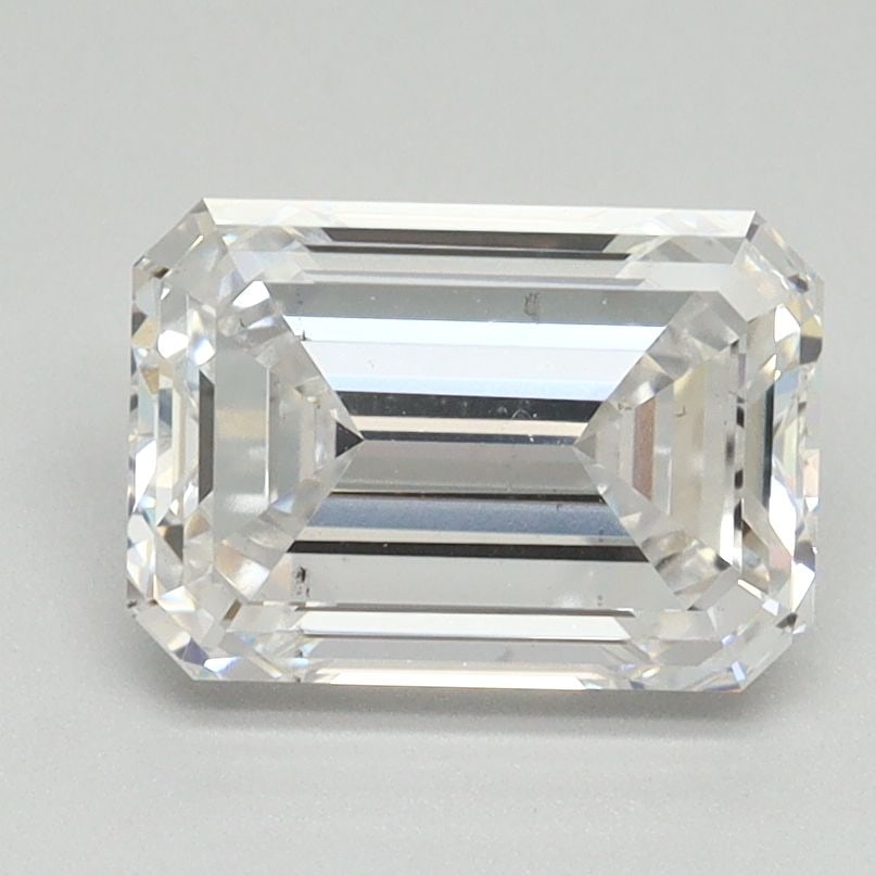 Loose Diamond - EMERALD 2.09ct E VS2: Loose Diamond - EMERALD 2.09ct E VS2 Source: This is a real non-mined Diamond that has been grown in a lab Shape: EMERALD Carats: 2.09 Color: E Clarity: VS2 Certification: NONE Video: