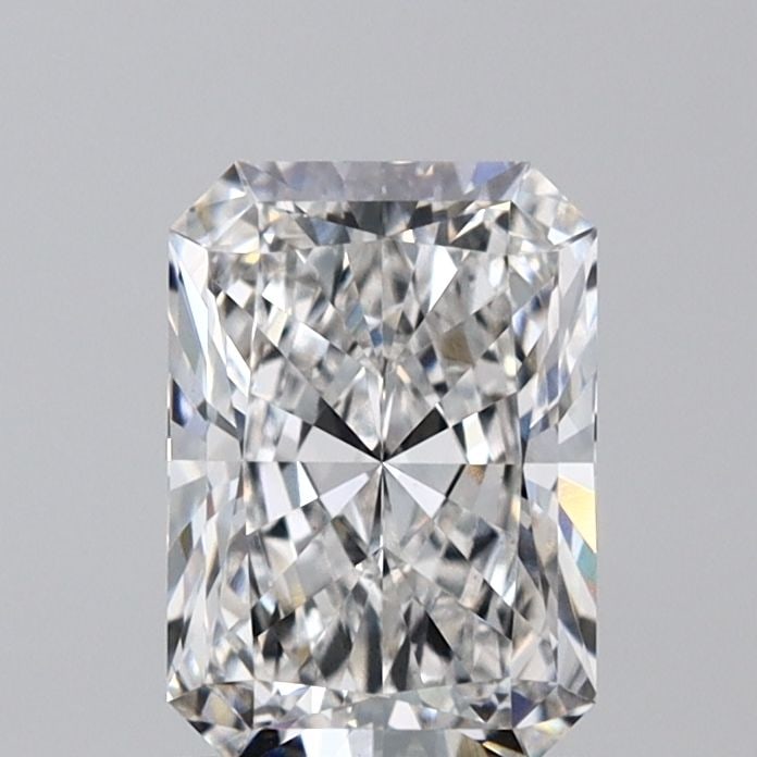 Loose Diamond - RADIANT 1.57ct E VVS2: Loose Diamond - RADIANT 1.57ct E VVS2 Source: This is a real non-mined Diamond that has been grown in a lab Shape: RADIANT Carats: 1.57 Color: E Clarity: VVS2 Certification: IGI Video: