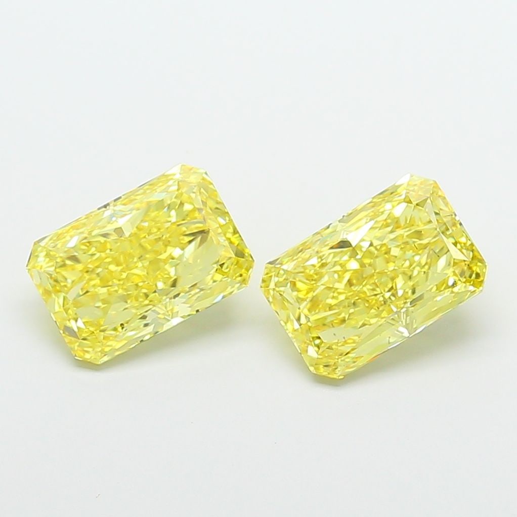 Loose Diamond - RADIANT 3.51ct Fancy Intense Yellow VS2: Loose Diamond - RADIANT 3.51ct Fancy Intense Yellow VS2 Source: This is a real non-mined Diamond that has been grown in a lab Shape: RADIANT Carats: 3.51 Color: Fancy Intense Yellow Certification: IGI