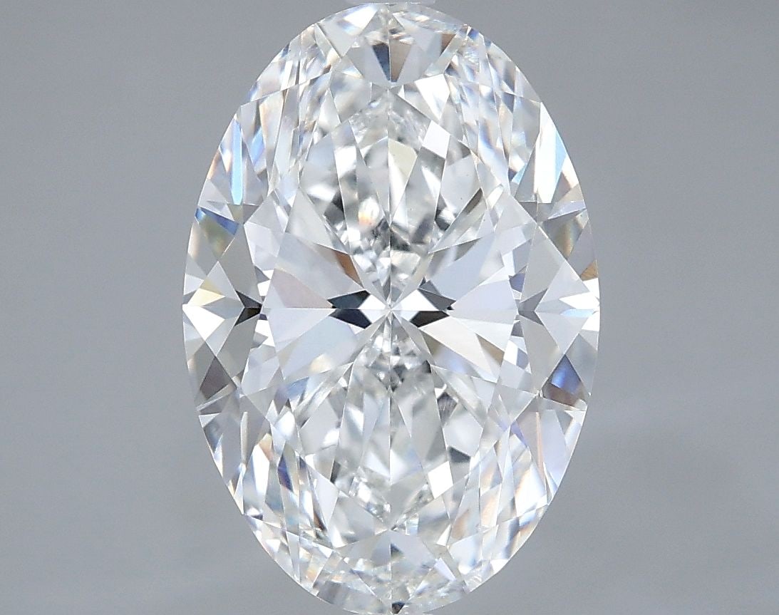 Loose Diamond - OVAL 4.26ct E VVS2: Loose Diamond - OVAL 4.26ct E VVS2 Source: This is a real non-mined Diamond that has been grown in a lab Shape: OVAL Carats: 4.26 Color: E Clarity: VVS2 Certification: IGI Video: