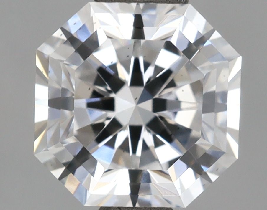Loose Diamond - OCTAGONAL 1.52ct D VS2: Loose Diamond - OCTAGONAL 1.52ct D VS2 Source: This is a real non-mined Diamond that has been grown in a lab Shape: OCTAGONAL Carats: 1.52 Color: D Clarity: VS2 Certification: IGI Video: