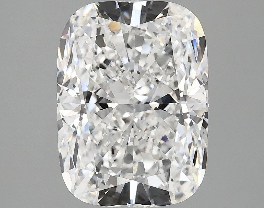 Loose Diamond - CUSHION MODIFIED 2.93ct E VVS2: Loose Diamond - CUSHION MODIFIED 2.93ct E VVS2 Source: This is a real non-mined Diamond that has been grown in a lab Shape: CUSHION MODIFIED Carats: 2.93 Color: E Clarity: VVS2 Certification: IGI Vide