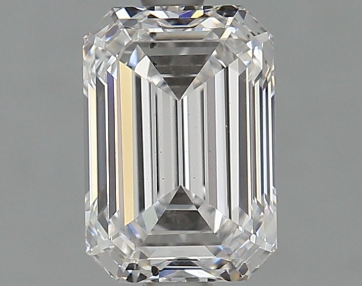 Loose Diamond - EMERALD 1.53ct D VS2: Loose Diamond - EMERALD 1.53ct D VS2 Source: This is a real non-mined Diamond that has been grown in a lab Shape: EMERALD Carats: 1.53 Color: D Clarity: VS2 Certification: IGI Video: