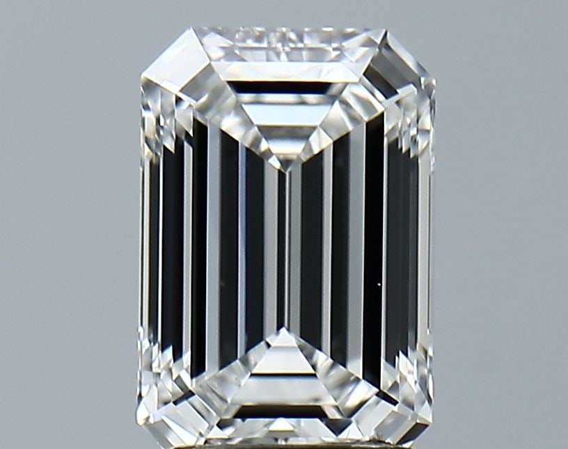 Loose Diamond - EMERALD 2.31ct E VVS2: Loose Diamond - EMERALD 2.31ct E VVS2 Source: This is a real non-mined Diamond that has been grown in a lab Shape: EMERALD Carats: 2.31 Color: E Clarity: VVS2 Certification: IGI Video:
