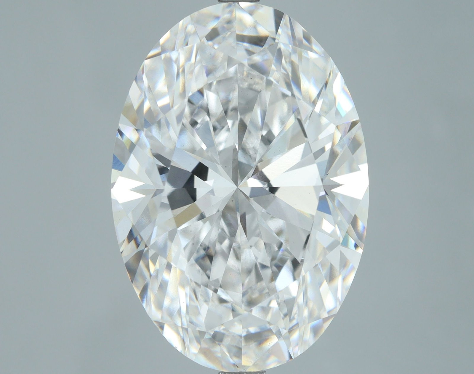 Loose Diamond - OVAL 10.01ct D VS1: Loose Diamond - OVAL 10.01ct D VS1 Source: This is a real non-mined Diamond that has been grown in a lab Shape: OVAL Carats: 10.01 Color: D Clarity: VS1 Certification: IGI Video: