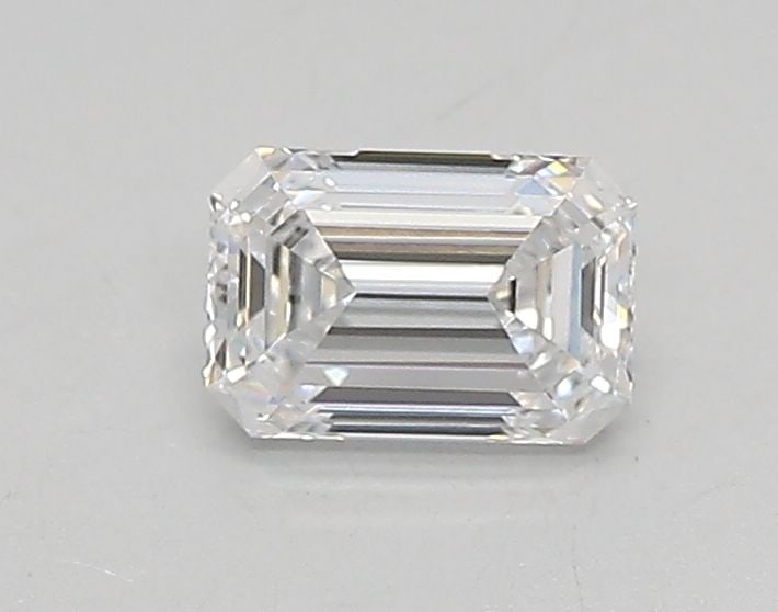 Loose Diamond - EMERALD 0.45ct D VVS1: Loose Diamond - EMERALD 0.45ct D VVS1 Source: This is a real non-mined Diamond that has been grown in a lab Shape: EMERALD Carats: 0.45 Color: D Clarity: VVS1 Certification: IGI Video: