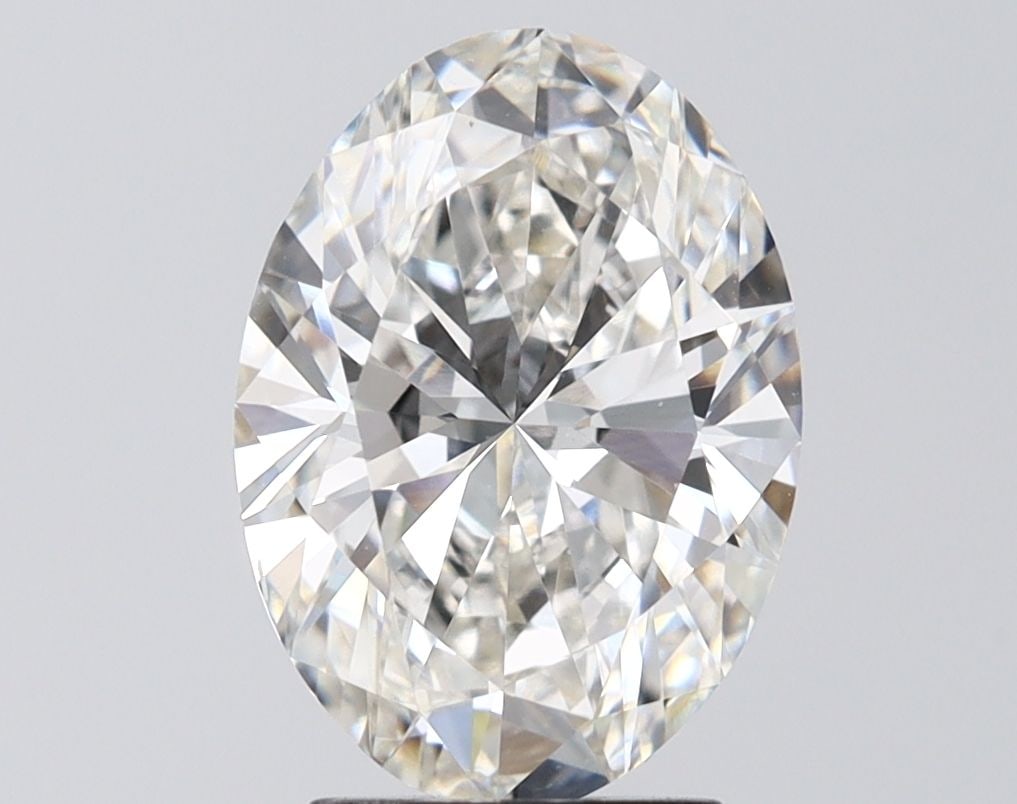 Loose Diamond - OVAL 2.8ct G VVS2: Loose Diamond - OVAL 2.8ct G VVS2 Source: This is a real non-mined Diamond that has been grown in a lab Shape: OVAL Carats: 2.8 Color: G Clarity: VVS2 Certification: IGI Video: