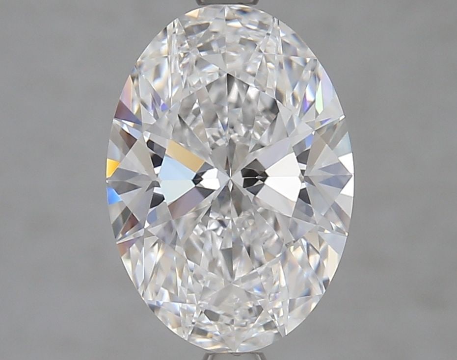 Loose Diamond - OVAL 3.04ct D VVS1: Loose Diamond - OVAL 3.04ct D VVS1 Source: This is a real non-mined Diamond that has been grown in a lab Shape: OVAL Carats: 3.04 Color: D Clarity: VVS1 Certification: IGI Video: