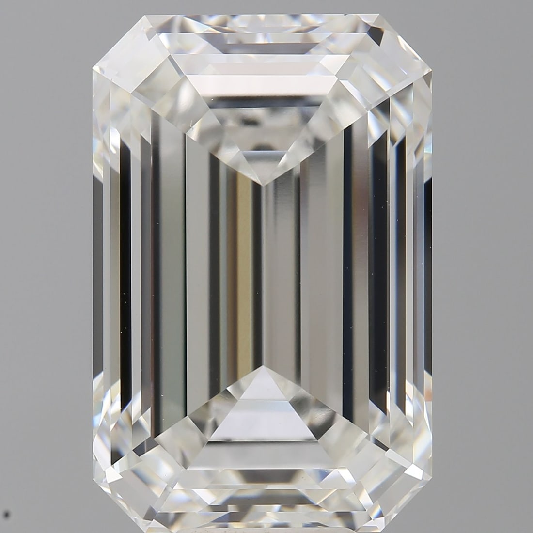 Loose Diamond - EMERALD 12.05ct F VVS2: Loose Diamond - EMERALD 12.05ct F VVS2 Source: This is a real non-mined Diamond that has been grown in a lab Shape: EMERALD Carats: 12.05 Color: F Clarity: VVS2 Certification: IGI Video: