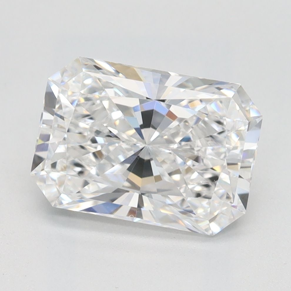 Loose Diamond - RADIANT 1.92ct D VVS2: Loose Diamond - RADIANT 1.92ct D VVS2 Source: This is a real non-mined Diamond that has been grown in a lab Shape: RADIANT Carats: 1.92 Color: D Clarity: VVS2 Certification: IGI Video: