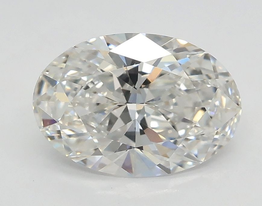Loose Diamond - OVAL 1.55ct F VVS1: Loose Diamond - OVAL 1.55ct F VVS1 Source: This is a real non-mined Diamond that has been grown in a lab Shape: OVAL Carats: 1.55 Color: F Clarity: VVS1 Certification: GIA PLEASE NOTE: Framed, Large,