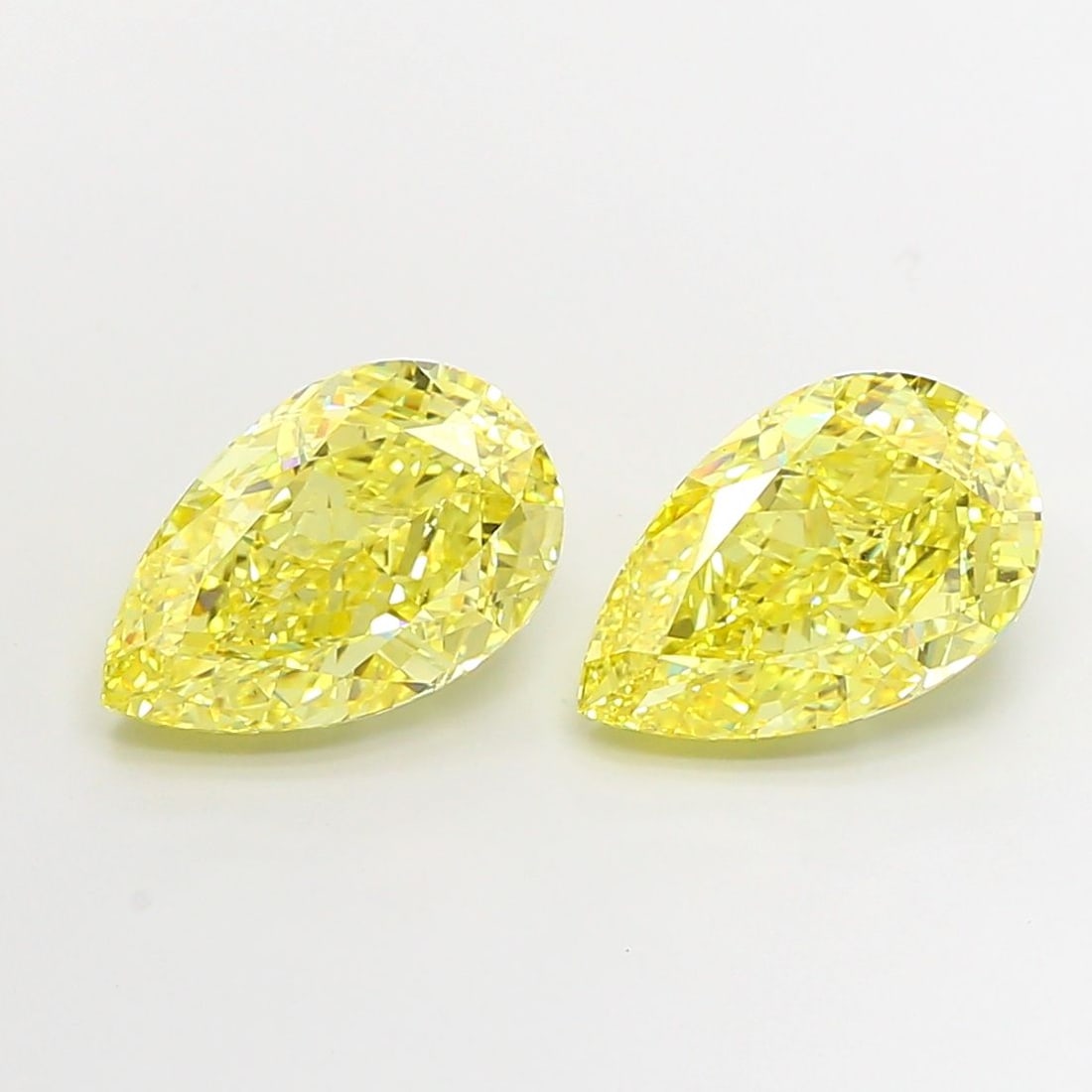 Loose Diamond - PEAR 5.01ct Fancy Intense Yellow VS1 (1 of 1)