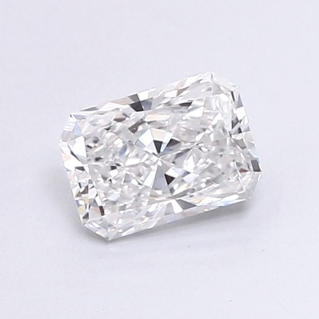 Loose Diamond - RADIANT 0.74ct E VVS2: Loose Diamond - RADIANT 0.74ct E VVS2 Source: This is a real non-mined Diamond that has been grown in a lab Shape: RADIANT Carats: 0.74 Color: E Clarity: VVS2 Certification: IGI Video:
