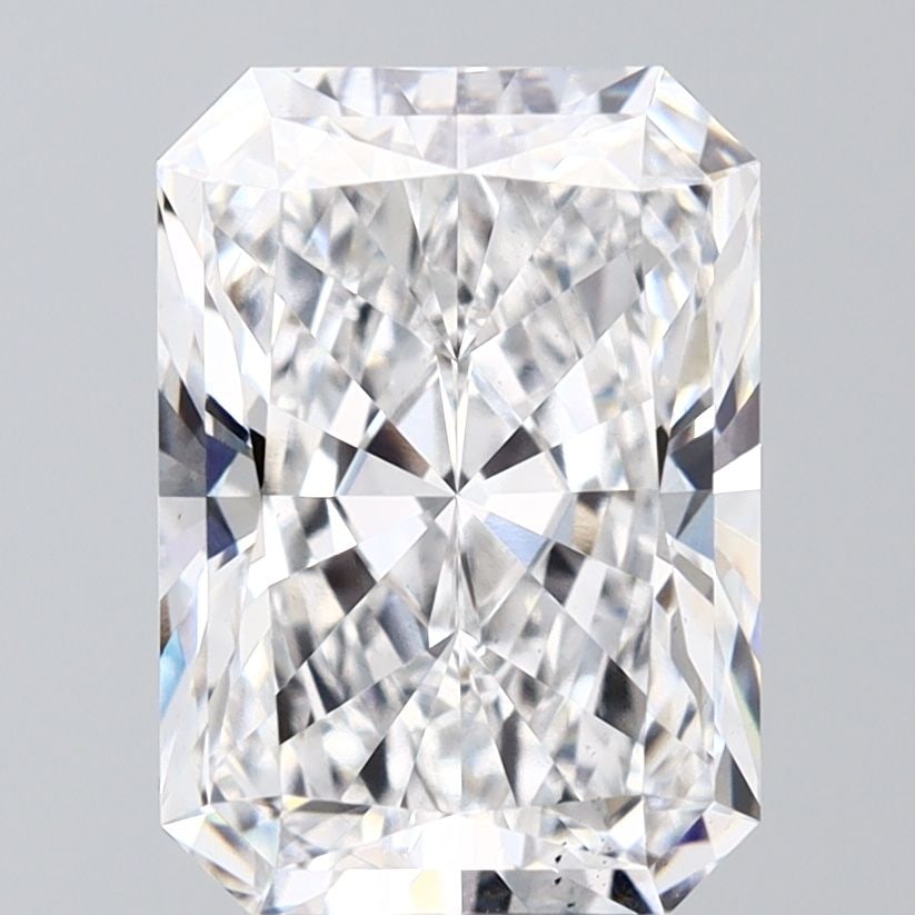 Loose Diamond - RADIANT 4.07ct D VS1: Loose Diamond - RADIANT 4.07ct D VS1 Source: This is a real non-mined Diamond that has been grown in a lab Shape: RADIANT Carats: 4.07 Color: D Clarity: VS1 Certification: IGI Video: