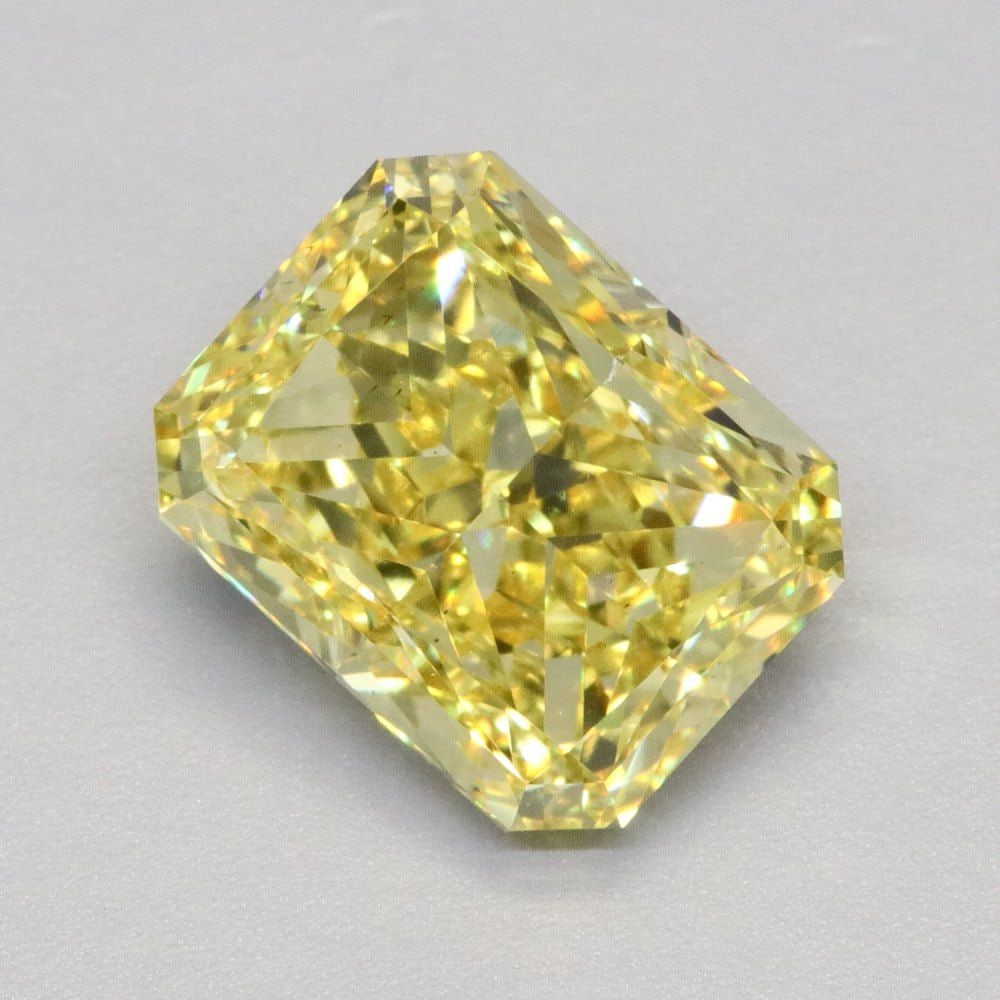 Loose Diamond - RADIANT 4.01ct Fancy Intense Yellow VS2: Loose Diamond - RADIANT 4.01ct Fancy Intense Yellow VS2 Source: This is a real non-mined Diamond that has been grown in a lab Shape: RADIANT Carats: 4.01 Color: Fancy Intense Yellow Certification: IGI
