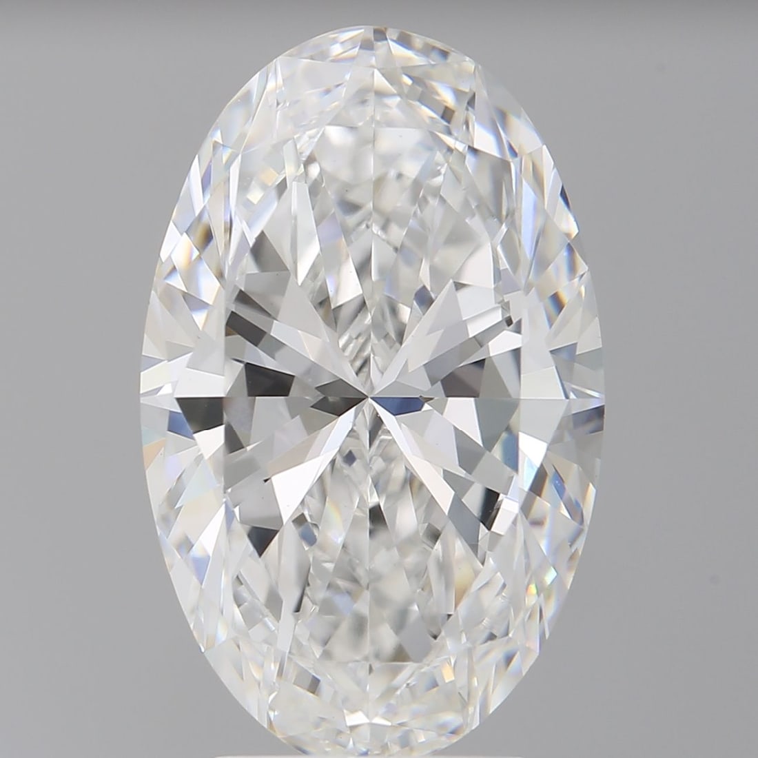 Loose Diamond - OVAL 3.98ct F VVS2: Loose Diamond - OVAL 3.98ct F VVS2 Source: This is a real non-mined Diamond that has been grown in a lab Shape: OVAL Carats: 3.98 Color: F Clarity: VVS2 Certification: IGI Video: