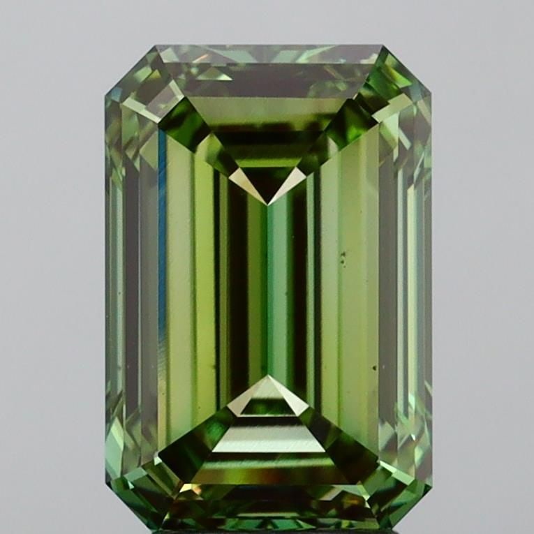Loose Diamond - EMERALD 4.27ct Fancy Vivid Green VS1: Loose Diamond - EMERALD 4.27ct Fancy Vivid Green VS1 Source: This is a real non-mined Diamond that has been grown in a lab Shape: EMERALD Carats: 4.27 Color: Fancy Vivid Green Certification: IGI