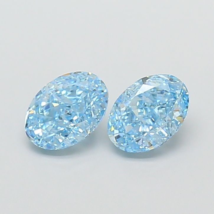 Loose Diamond - OVAL 1.04ct Fancy Vivid Blue VS1: Loose Diamond - OVAL 1.04ct Fancy Vivid Blue VS1 Source: This is a real non-mined Diamond that has been grown in a lab Shape: OVAL Carats: 1.04 Color: Fancy Vivid Blue Certification: IGI Video:
