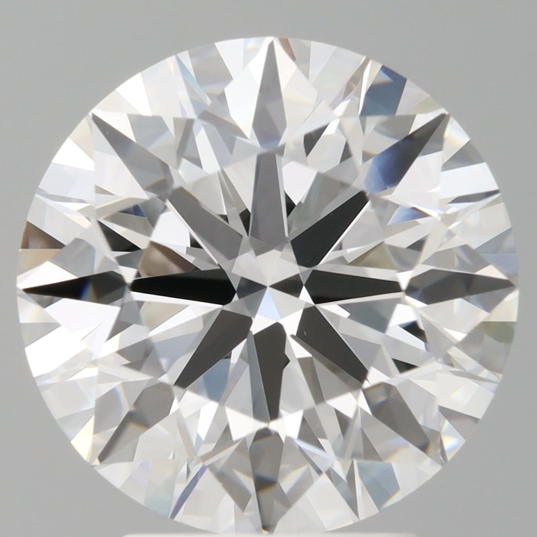 Loose Diamond - ROUND 4.0ct E VVS2: Loose Diamond - ROUND 4.0ct E VVS2 Source: This is a real non-mined Diamond that has been grown in a lab Shape: ROUND Carats: 4.0 Color: E Clarity: VVS2 Certification: IGI Video: