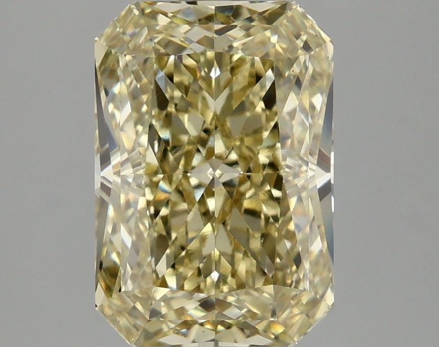Loose Diamond - RADIANT 3.1ct Fancy Intense Yellow VS1: Loose Diamond - RADIANT 3.1ct Fancy Intense Yellow VS1 Source: This is a real non-mined Diamond that has been grown in a lab Shape: RADIANT Carats: 3.1 Color: Fancy Intense Yellow Certification: IGI V