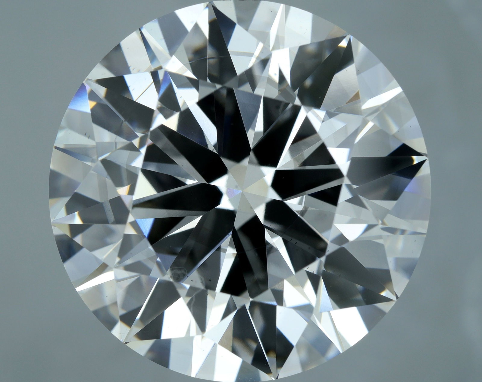 Loose Diamond - ROUND 23.56ct F VS2: Loose Diamond - ROUND 23.56ct F VS2 Source: This is a real non-mined Diamond that has been grown in a lab Shape: ROUND Carats: 23.56 Color: F Clarity: VS2 Certification: IGI Video: Video Link PLEASE