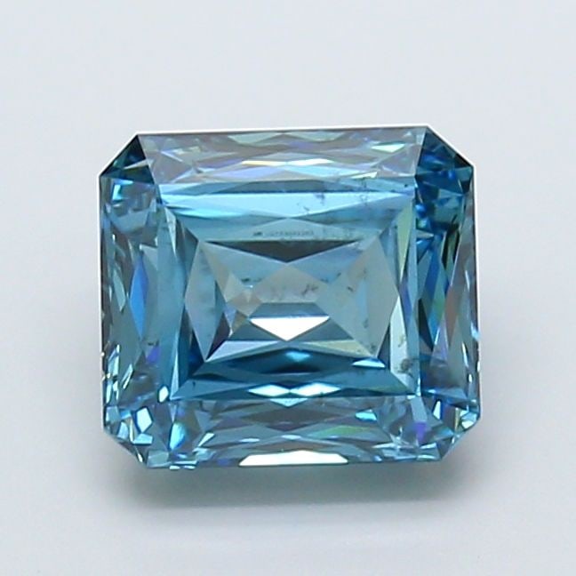 Loose Diamond - RADIANT 3.01ct Fancy Vivid Blue VS2: Loose Diamond - RADIANT 3.01ct Fancy Vivid Blue VS2 Source: This is a real non-mined Diamond that has been grown in a lab Shape: RADIANT Carats: 3.01 Color: Fancy Vivid Blue Certification: IGI Video: