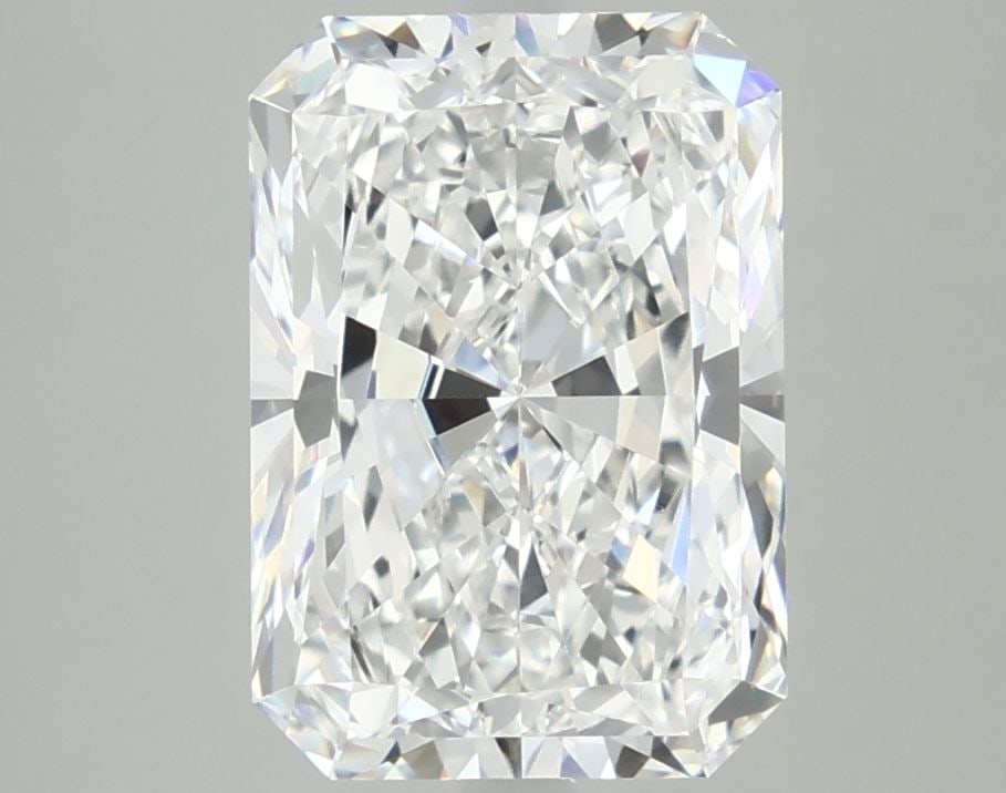 Loose Diamond - RADIANT 4.03ct E VVS2: Loose Diamond - RADIANT 4.03ct E VVS2 Source: This is a real non-mined Diamond that has been grown in a lab Shape: RADIANT Carats: 4.03 Color: E Clarity: VVS2 Certification: IGI Video: Video Link