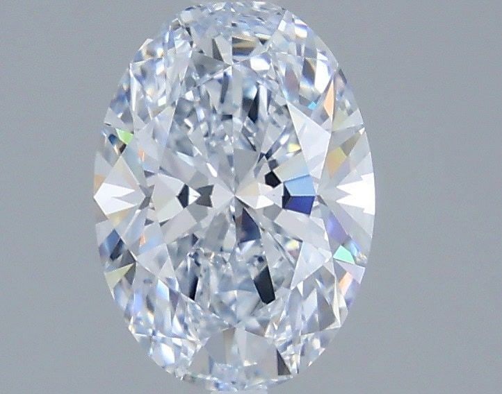 Loose Diamond - OVAL 1.95ct G VVS1: Loose Diamond - OVAL 1.95ct G VVS1 Source: This is a real non-mined Diamond that has been grown in a lab Shape: OVAL Carats: 1.95 Color: G Clarity: VVS1 Certification: IGI Video: