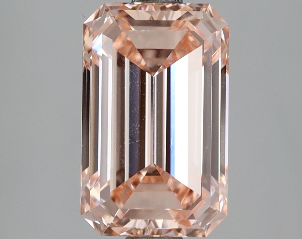 Loose Diamond - EMERALD 3.02ct Fancy Intense Pink VVS2: Loose Diamond - EMERALD 3.02ct Fancy Intense Pink VVS2 Source: This is a real non-mined Diamond that has been grown in a lab Shape: EMERALD Carats: 3.02 Color: Fancy Intense Pink Certification: IGI Vi