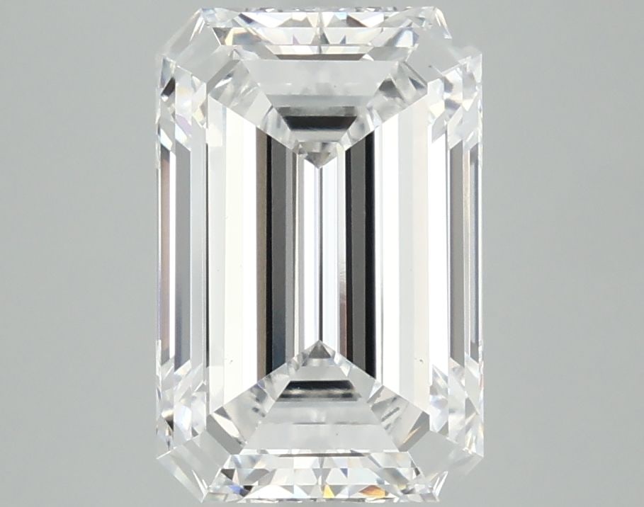 Loose Diamond - EMERALD 4.08ct D VS1: Loose Diamond - EMERALD 4.08ct D VS1 Source: This is a real non-mined Diamond that has been grown in a lab Shape: EMERALD Carats: 4.08 Color: D Clarity: VS1 Certification: IGI Video: Video Link