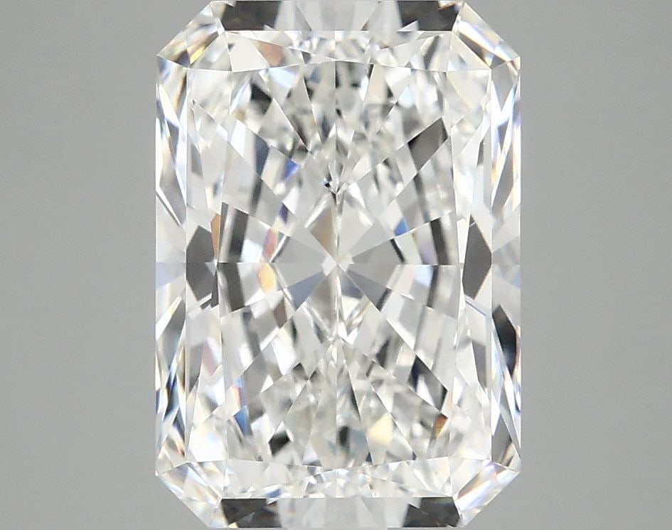 Loose Diamond - RADIANT 4.05ct E VVS2: Loose Diamond - RADIANT 4.05ct E VVS2 Source: This is a real non-mined Diamond that has been grown in a lab Shape: RADIANT Carats: 4.05 Color: E Clarity: VVS2 Certification: IGI Video: Video Link