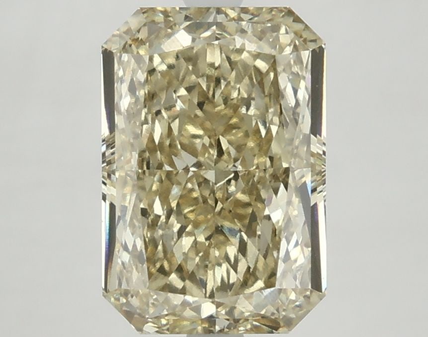 Loose Diamond - RADIANT 3.64ct Fancy Vivid Yellow VS1: Loose Diamond - RADIANT 3.64ct Fancy Vivid Yellow VS1 Source: This is a real non-mined Diamond that has been grown in a lab Shape: RADIANT Carats: 3.64 Color: Fancy Vivid Yellow Certification: NONE