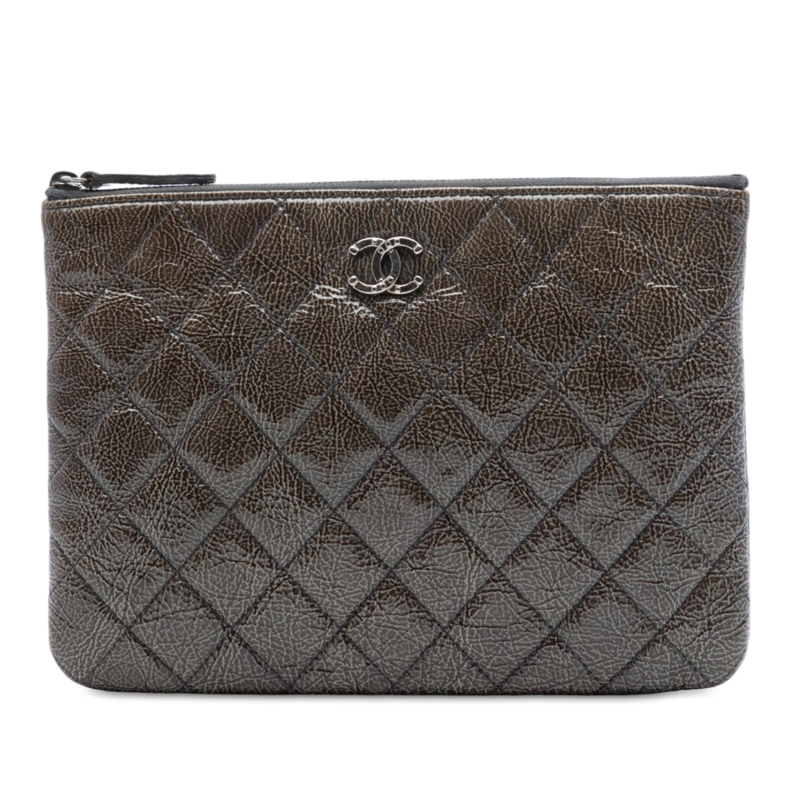 Chanel O Case Small Gray Crinkled Patent Quilted Clutch: Chanel O Case Small Gray Crinkled Patent Quilted Clutch A Chanel Small Quilted Crinkled Patent O Case Clutch in gray patent leather with a quilted design and top zip closure. Made in Italy, this clutc