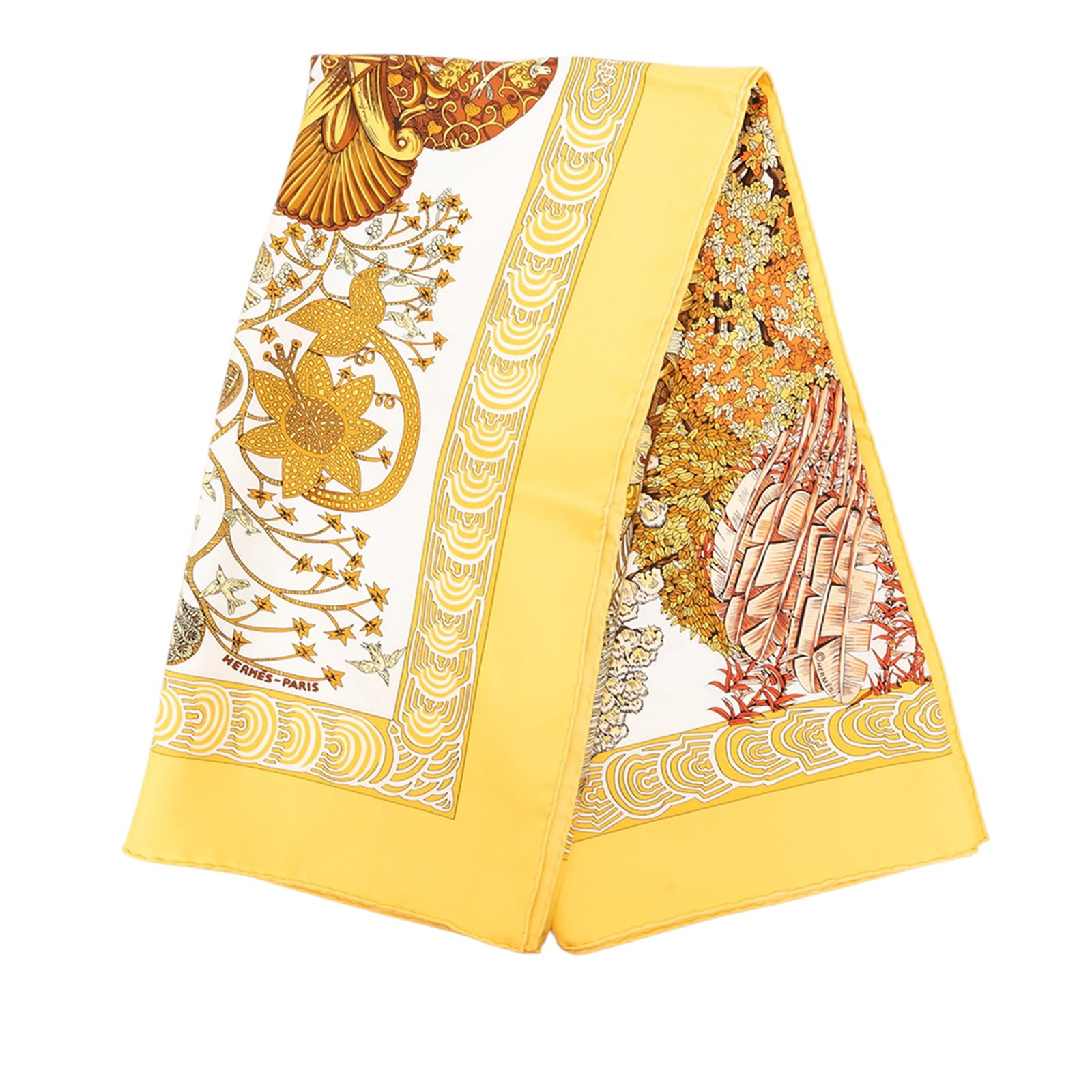 Hermes Les Legendes de l Arbre 90 Silk Scarf: Hermes Les Legendes de l Arbre 90 Silk Scarf Hermes Les Legendes de l Arbre Silk Scarf 90 featuring the Les Legendes de l Arbre print in yellow. Made in France from 100% silk, this accessory is presen