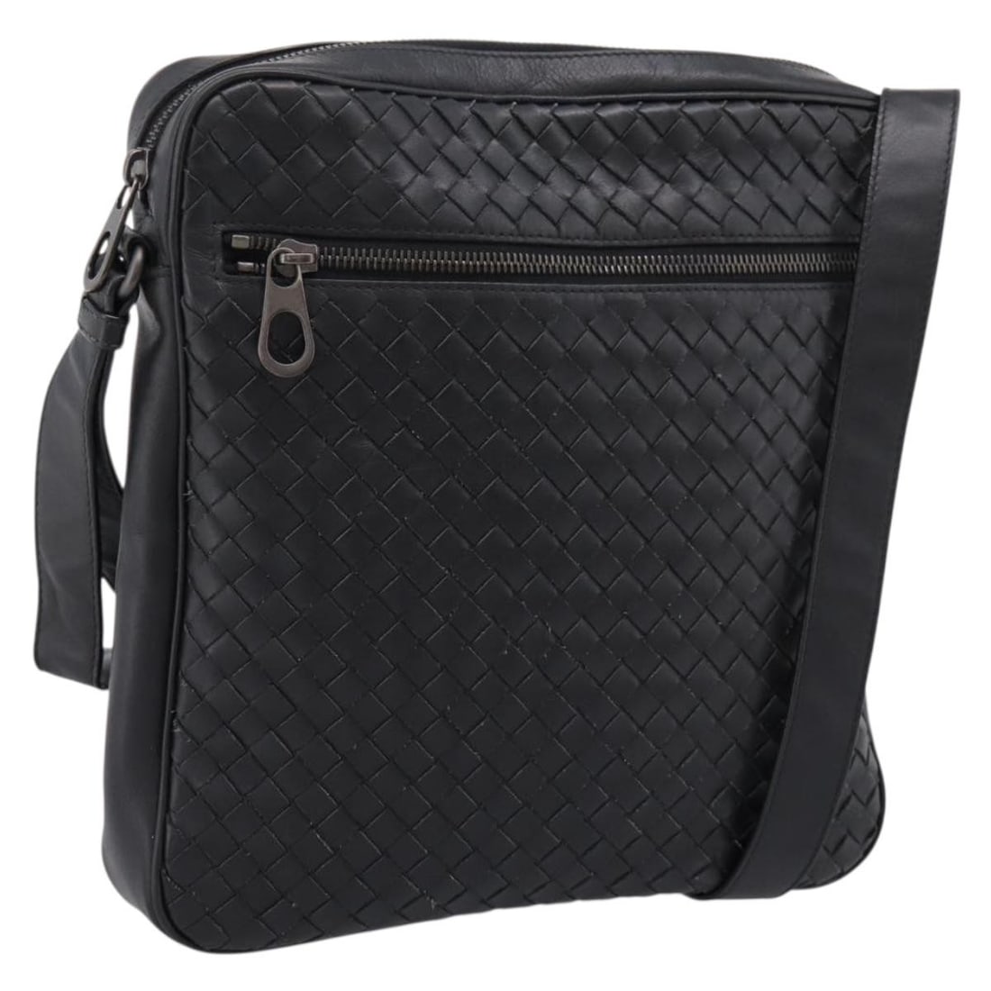 Bottega Veneta Intrecciato Leather Shoulder Bag Black Silver: Bottega Veneta Intrecciato Leather Shoulder Bag Black Silver Black leather intrecciato shoulder bag with silver-tone accents, made in Italy. This women's bag includes only the item shown and does not 