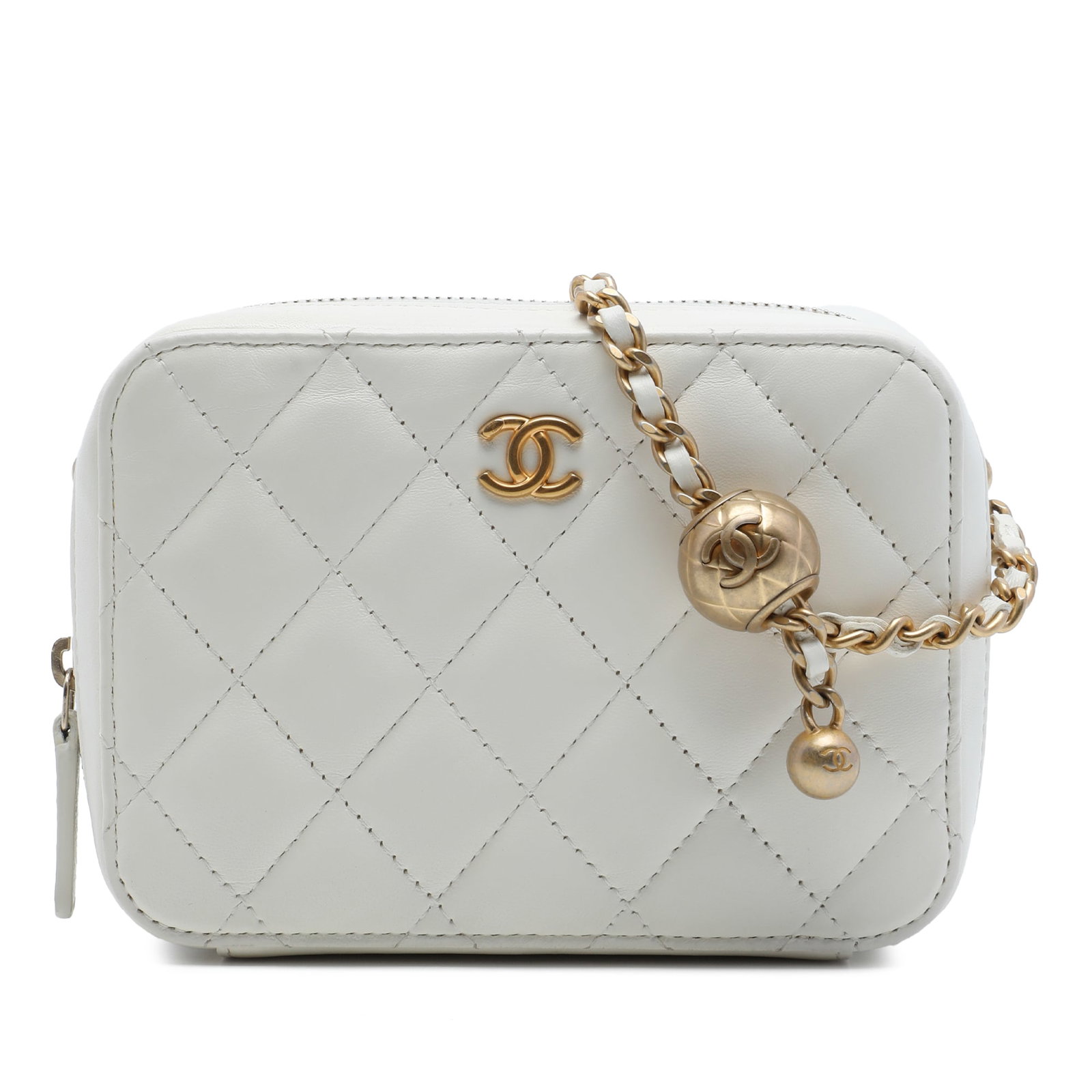Chanel Pearl Crush CC Camera Bag in White Quilted Lambskin: Chanel Pearl Crush CC Camera Bag in White Quilted Lambskin A Chanel CC Quilted Lambskin Pearl Crush camera bag crafted in white quilted lambskin leather. This compact bag features a leather-woven chai