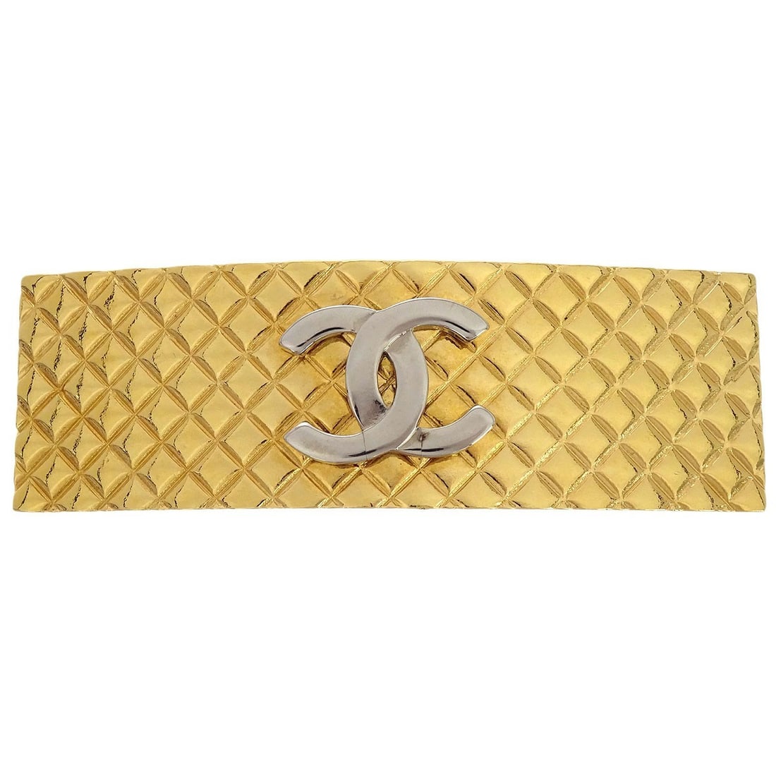 CHANEL 71 98P Gold Tone Barrette Hair Clip: CHANEL 71 98P Gold Tone Barrette Hair Clip Chanel barrette hair accessory for women in a gold-tone finish, made in France. This casual hair accessory features the CC logo and shows reasonable wear fro