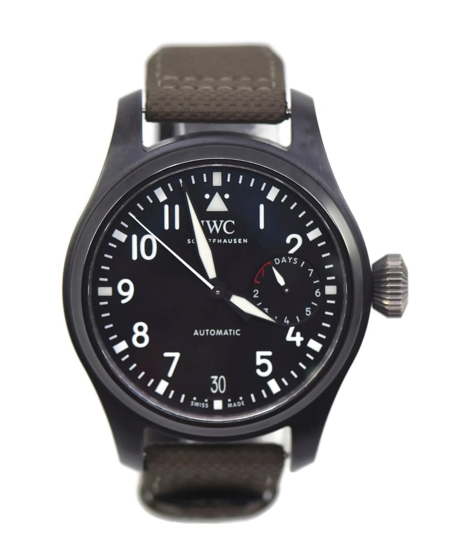 IWC IW502001 Big Pilot Top Gun 46 mm ceramic wristwatch: IWC IW502001 Big Pilot Top Gun 46 mm ceramic wristwatch IWC Big Pilot Top Gun wristwatch in ceramic with an automatic movement and black analog dial. This men's watch is offered pre-owned and includes