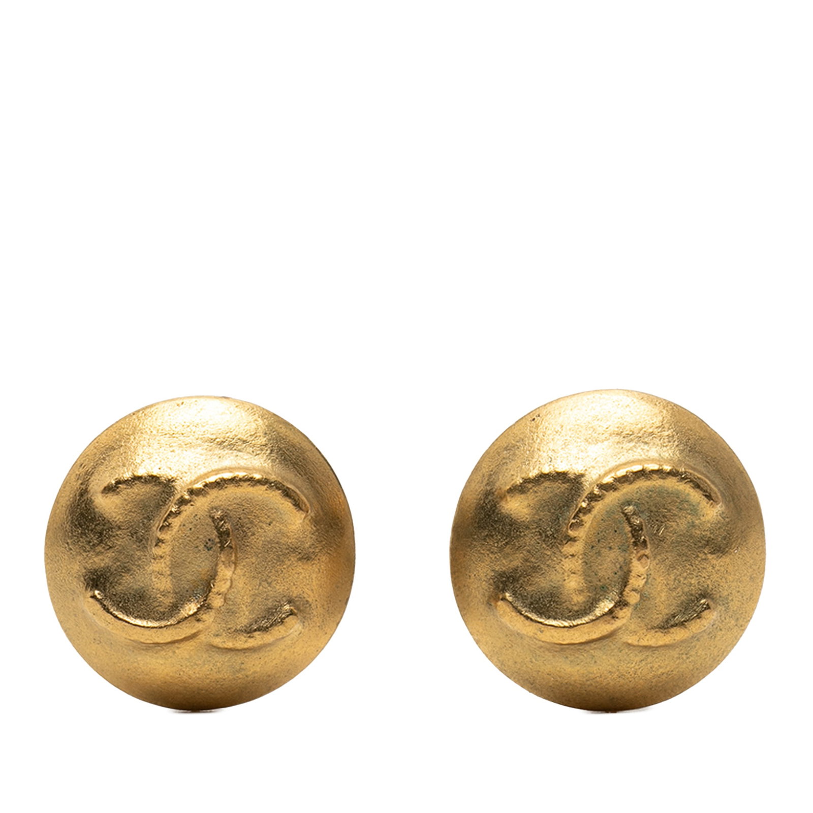 Chanel Round Gold Plated Metal CC Logo Clip Earrings: Chanel Round Gold Plated Metal CC Logo Clip Earrings These Chanel earrings feature a round design crafted from gold-plated metal, adorned with the iconic CC logo and equipped with clip-on closures. Ma