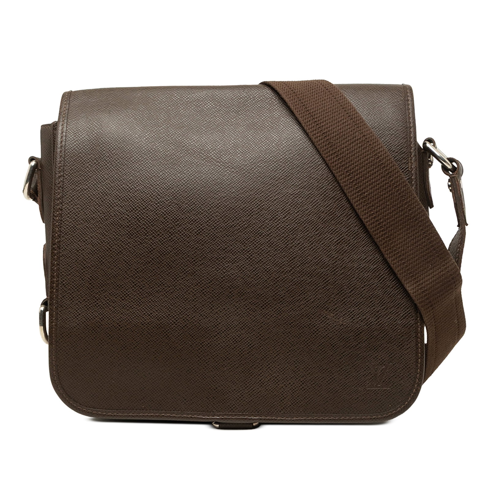 Louis Vuitton Taiga Andrei Leather Shoulder Bag Brown: Louis Vuitton Taiga Andrei Leather Shoulder Bag Brown The Louis Vuitton Taiga Andrei is a brown leather bag made in France with an adjustable flat canvas strap, a front flap with pull-through closure,
