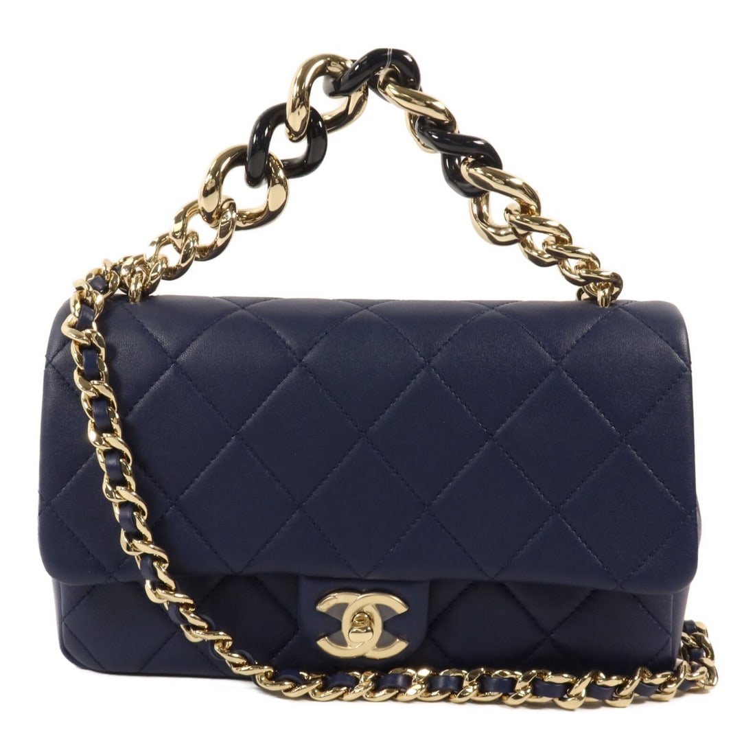 CHANEL AS1353 CC Matelasse Lambskin 2 Way Shoulder Bag Navy: CHANEL AS1353 CC Matelasse Lambskin 2 Way Shoulder Bag Navy Classic CHANEL CC Matelasse 2-way chain shoulder bag in navy lambskin leather. This women's bag features a turn-lock closure, an exterior bu