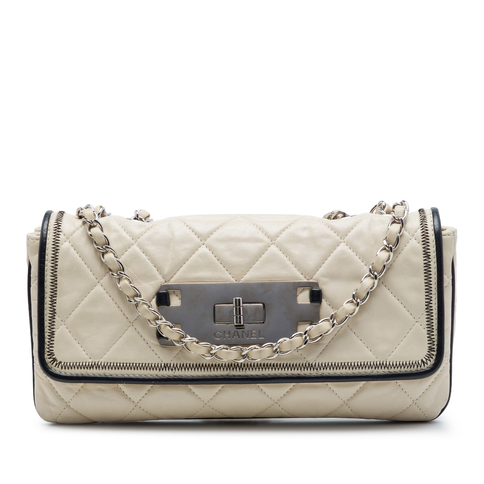 Chanel Reissue 2.55 East West Flap in white aged lambskin: Chanel Reissue 2.55 East West Flap in white aged lambskin Chanel Reissue 2.55 East West Flap bag in white quilted aged lambskin leather. This flap bag features leather-woven chain straps, a front flap