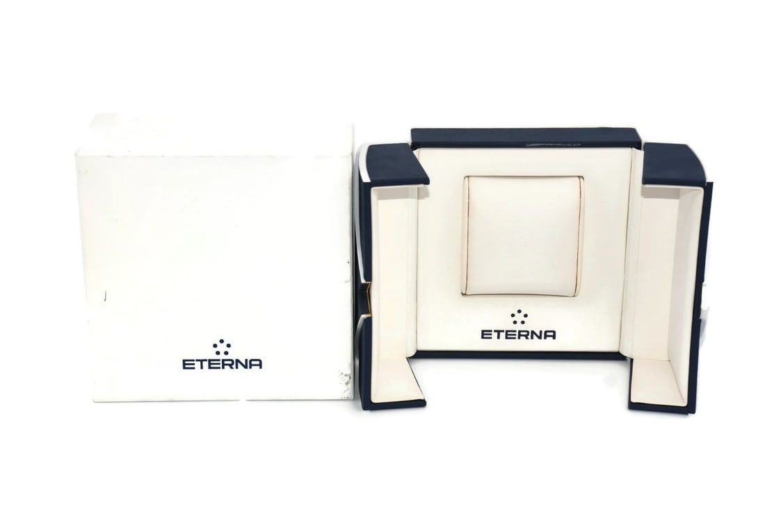 Eterna Presentation Watch Box 6x6x4 Inches 100% Authentic: Eterna Presentation Watch Box 6x6x4 Inches 100% Authentic This Eterna Watch Box is a stylish and functional presentation box designed for single watch storage. Crafted by the renowned brand Eterna, th