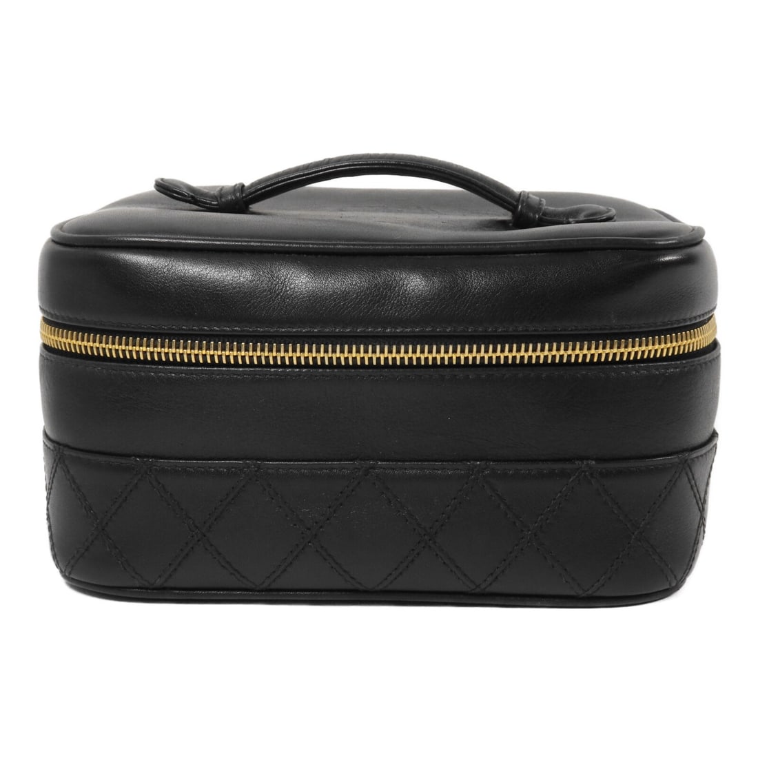 CHANEL CC accessory pouch black lambskin with handle GHW: CHANEL CC accessory pouch black lambskin with handle GHW Vintage Chanel accessory pouch in black lambskin leather with the CC motif and GHW. Designed with a handle and an open interior pocket, this wo